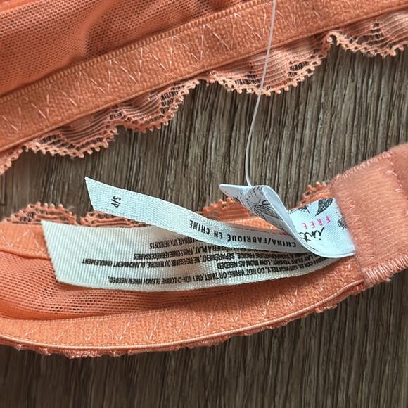 NWT Free People Intimately Orange Galloon Lace Halter Bra Small - Picture 3 of 4